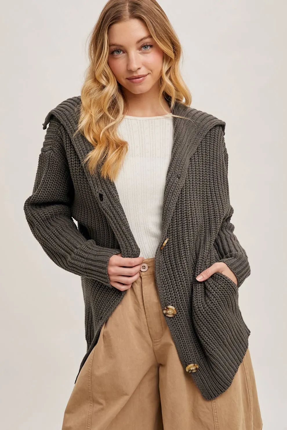 Ash Collared Button Down Ribbed Cardigan