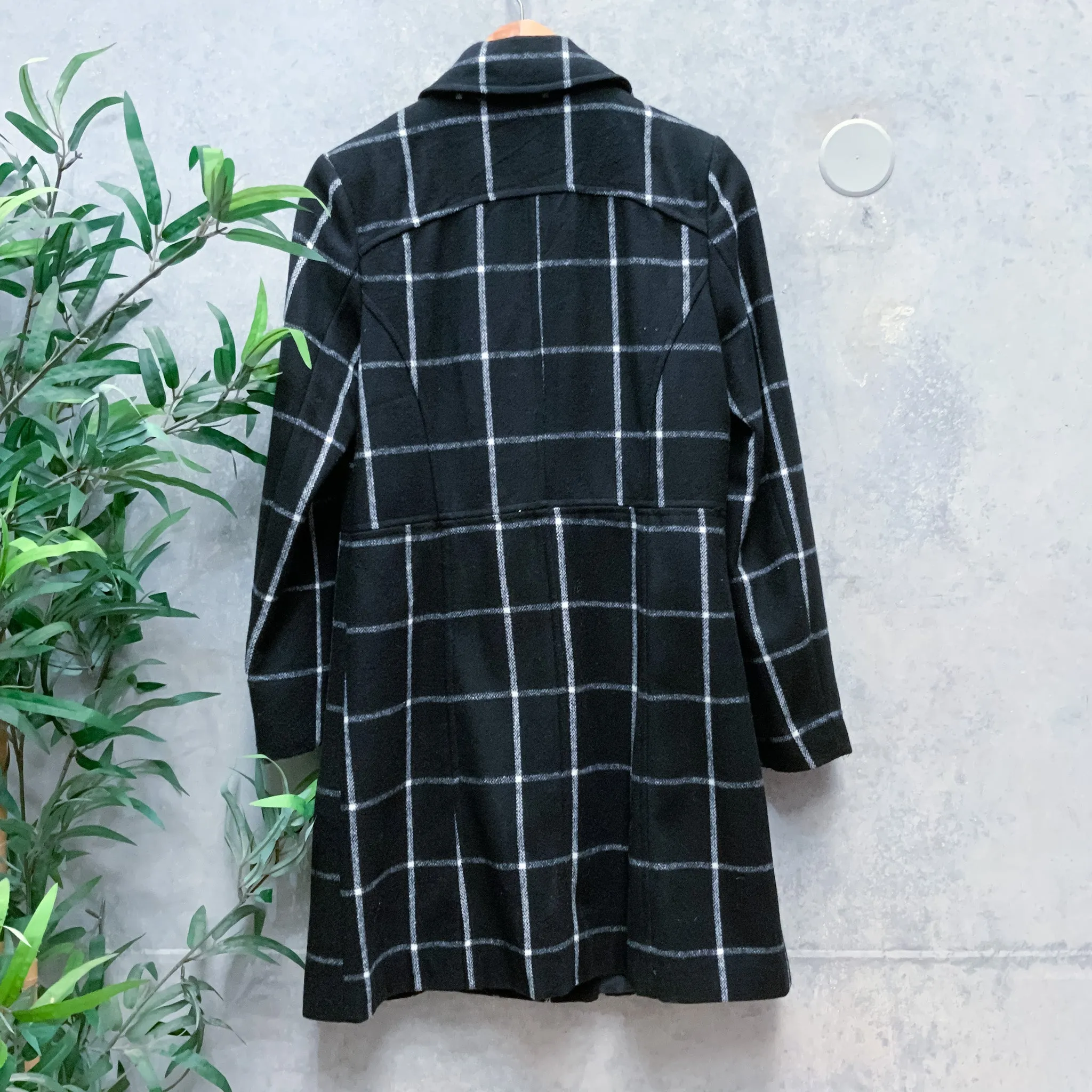 SAVANNAH Ladies Monochrome Plaid Trench Coat Jacket - Size 8